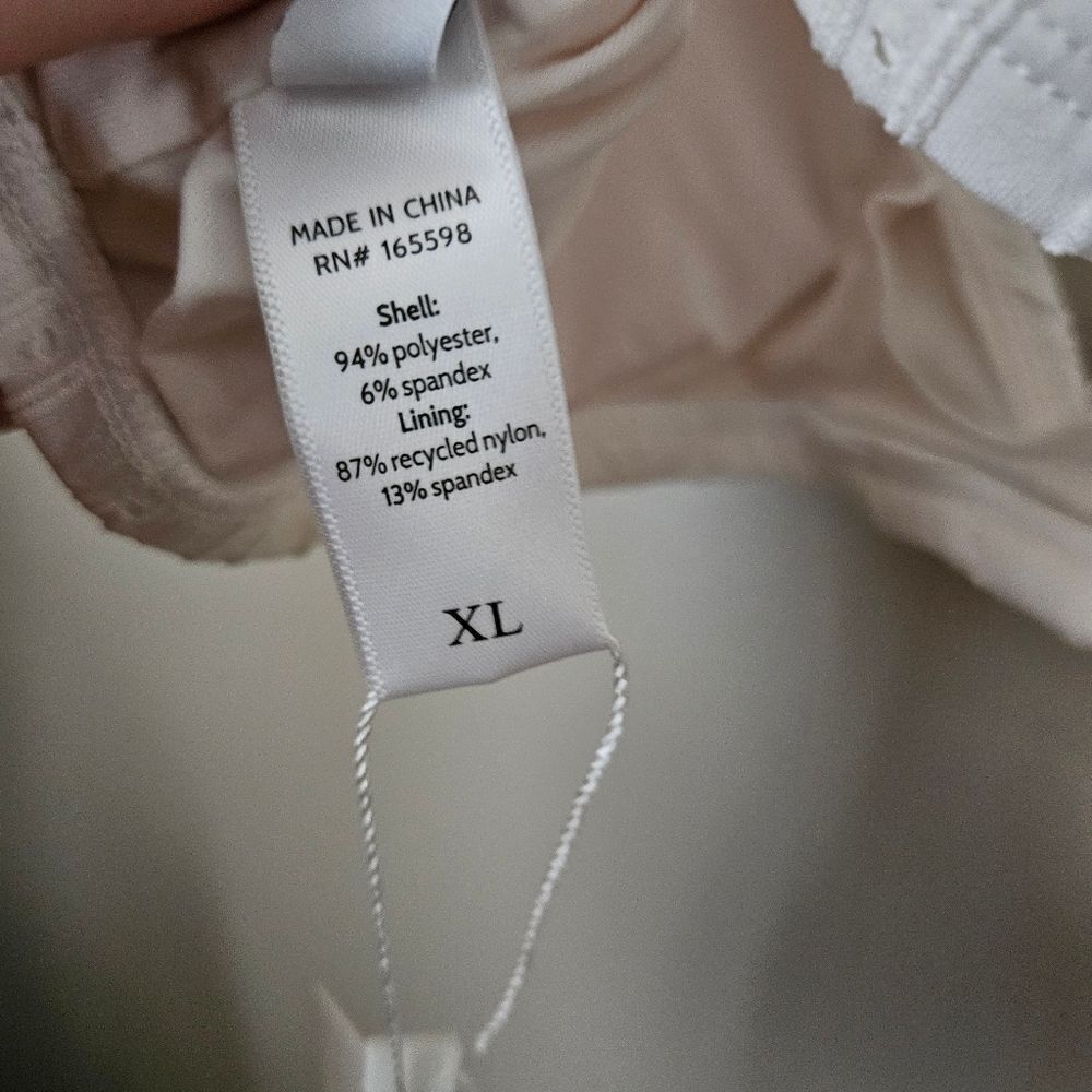 Andie Swimsuit The Belmar Top Bikini Coconut White VNeck Casual Neutral Vacation - Picture 13 of 15